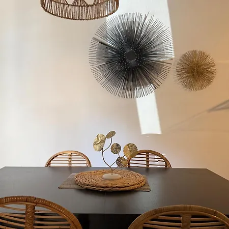 Cosy En Plein Centre Apartment *